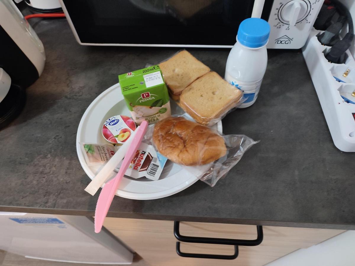 Cornizzolo Bed Breakfast Suello Kültér fotó
